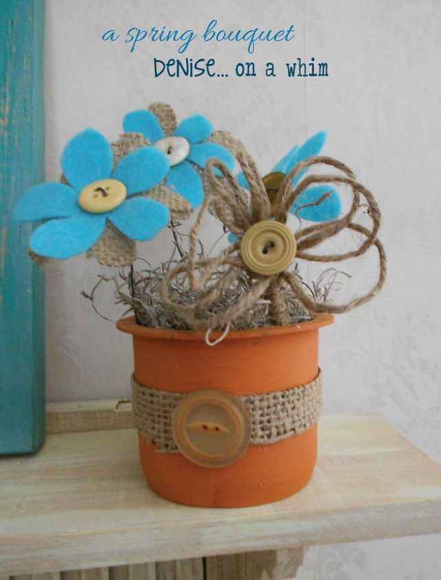 diy spring flowers, crafts, seasonal holiday decor, Use felt and burlap to make a cute bouquet