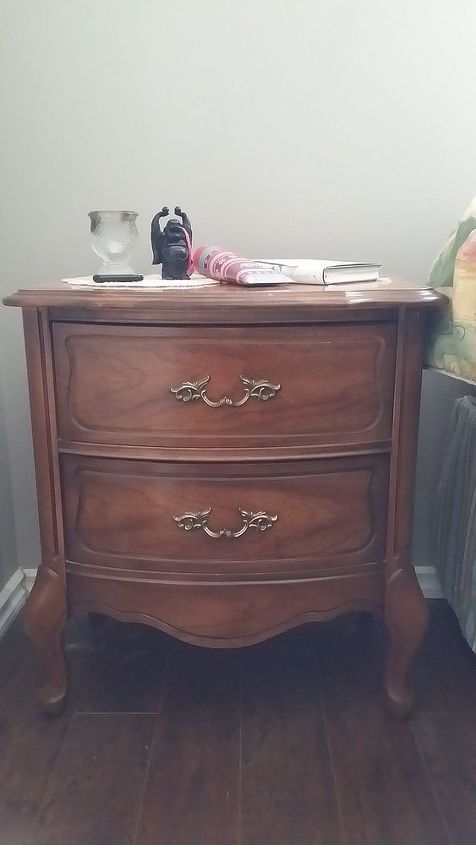 q looking for ideas as to these 3 pieces or do i sell them i can only post picture of, bedroom ideas, painted furniture