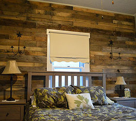 diy pallet wall, home decor, pallet, wall decor, create a rustic looking wall with some recycled pallet boards