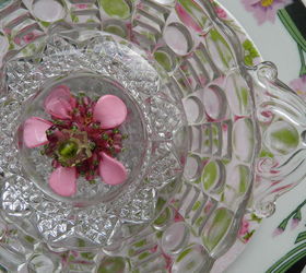 finally started making my plate flowers and glass towers what fun, Black and pinks beautiful