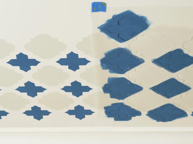 learn how to stencil a fun pattern on your ceiling, painting, wall decor