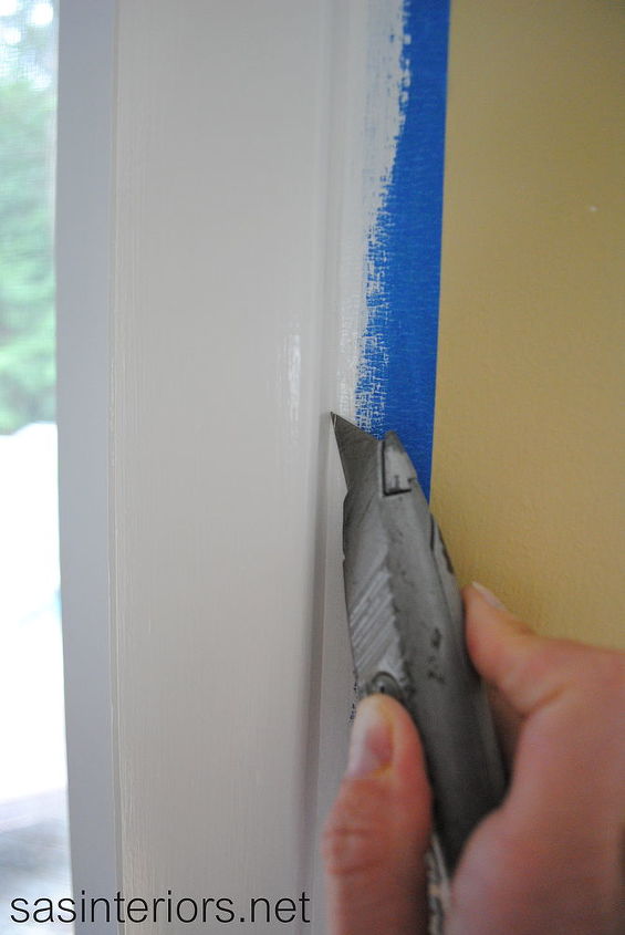 da madeira ao branco como pintar guarnies, importante marcar a borda antes de remover a fita