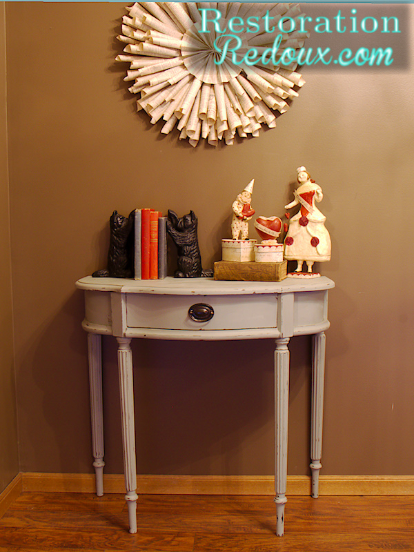 grey distressed chalkpainted halftable, chalk paint, painted furniture
