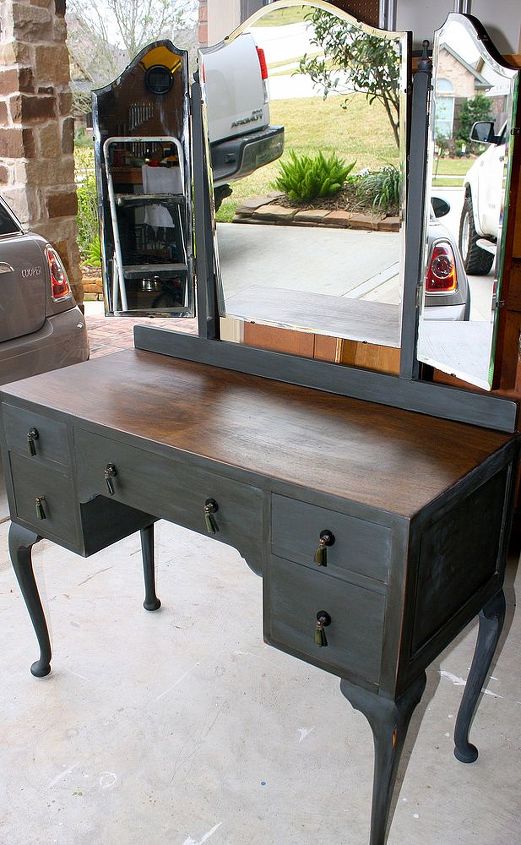 painted pieces, chalk paint, home decor, painted furniture, Vanity in ASCP graphite with dark wax top stained in dk walnut