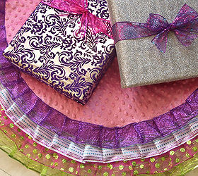 NO SEW Ribbon Christmas Tree Skirt Hometalk