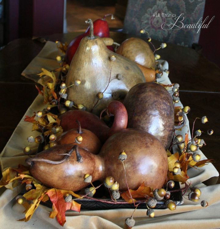 fall decor using gourds, seasonal holiday decor