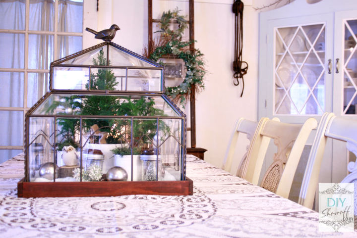 christmas dining room, dining room ideas, seasonal holiday decor, winter wonderland terrarium centerpiece