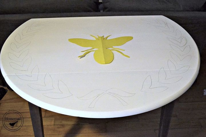 a drop leaf table refinished with a bee and a wreath, chalk paint, painted furniture