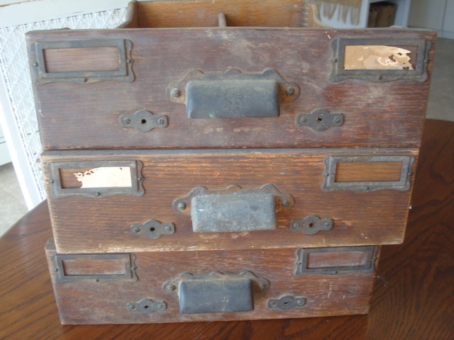 q how can these old desk pulls be cleaned and restored to their glory, painted furniture, Desk drawers in their for free condition that were picked up at a yard sale