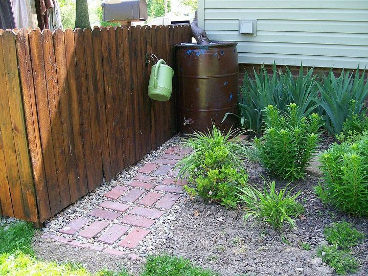 rain barrels made easy, gardening, go green, outdoor living