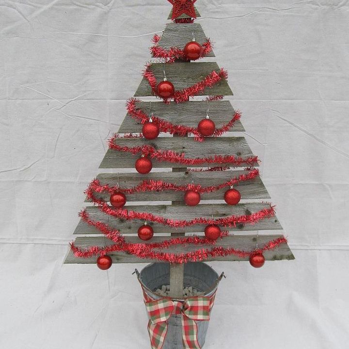 reclaimed fence christmas trees, christmas decorations, crafts, repurposing upcycling, seasonal holiday decor, I made a taller narrow one and this tall wide version