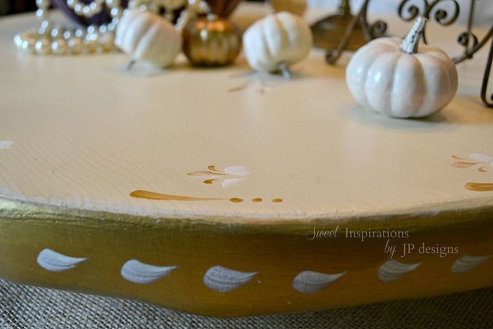 an autumn amethyst centerpiece on my hand painted lazy susan, crafts, seasonal holiday decor