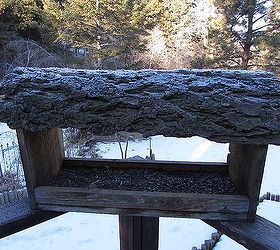 great natural roof for bird feeder, outdoor living, pets animals