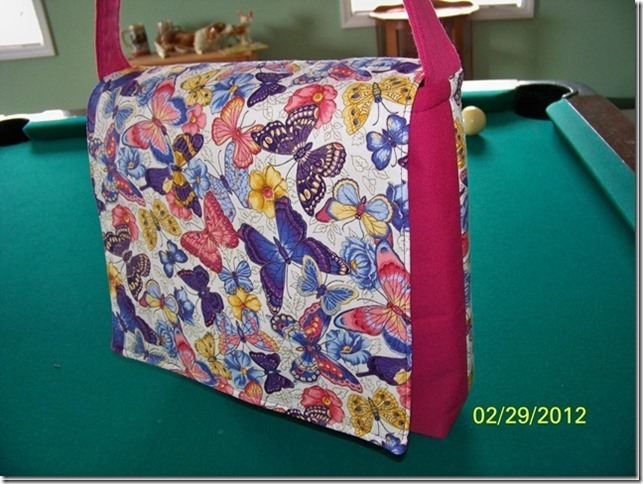 i love sewing in my spare time, crafts, Butterfly messenger bag