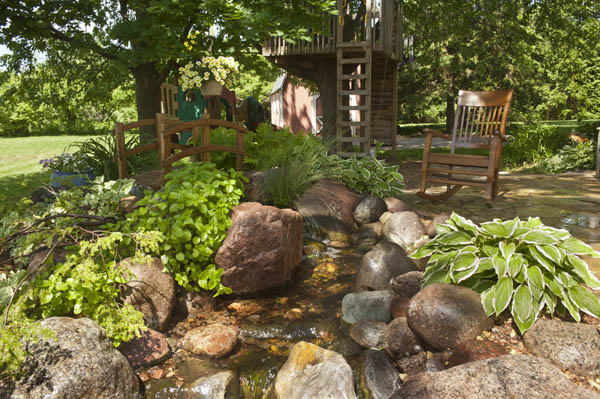 waterfall and urn, gardening, outdoor living, ponds water features, repurposing upcycling, A Pondless Waterfall fits into just about any space