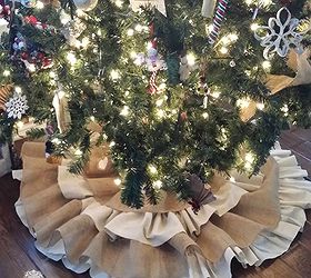 diy christmas tree skirt, christmas decorations, crafts, seasonal holiday decor