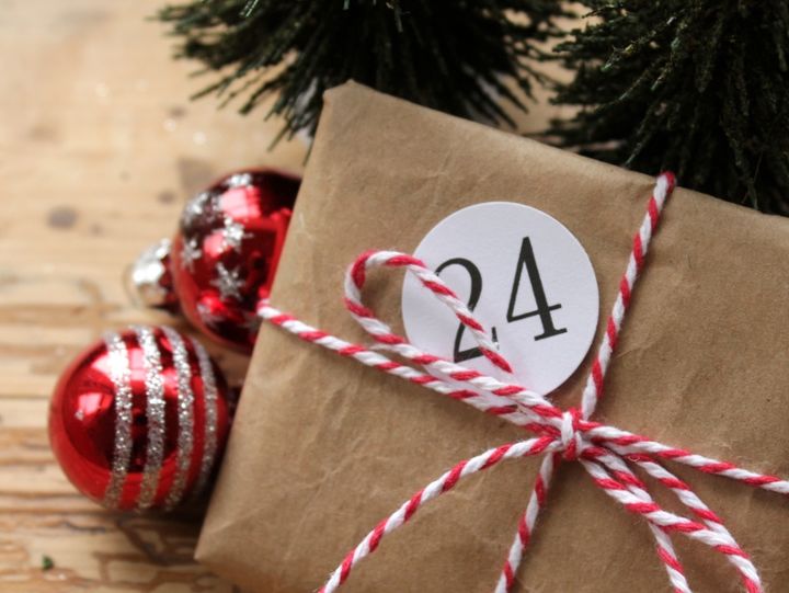brown paper packages advent, repurposing upcycling, seasonal holiday decor, Tie up each package with festive baker s twine and let the countdown begin