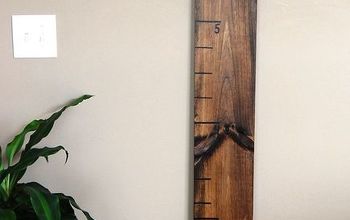 DIY: Over Sized Ruler Growth Chart