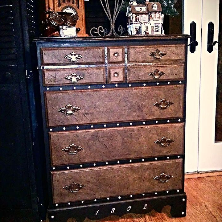 2 steamer trunk inspired curbside dresser makeover, painted furniture, After Steamer Chest inspired Chest of Drawers