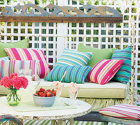 9 tips to getting your room color s right, decks, outdoor living, Pops of pink create a great balance for the soft and calming blues The tones are relaxing fun and easy going