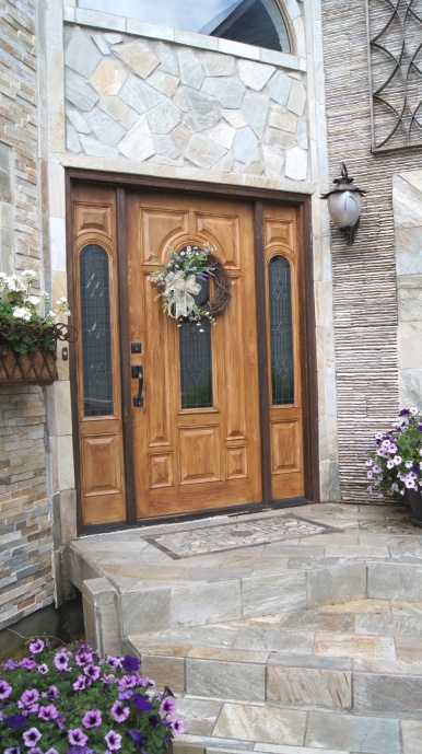 easy diy summer wreath, crafts, home decor, wreaths, Our front door
