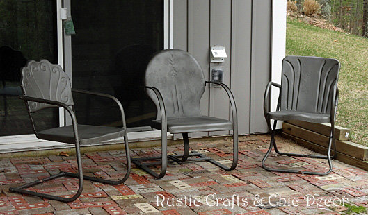 how to paint old and rusty metal outdoor chairs, Finished chairs using a textured metallic paint I then applied a couple coats of clear gloss lacquer by Rustoleum to seal and protect the finish
