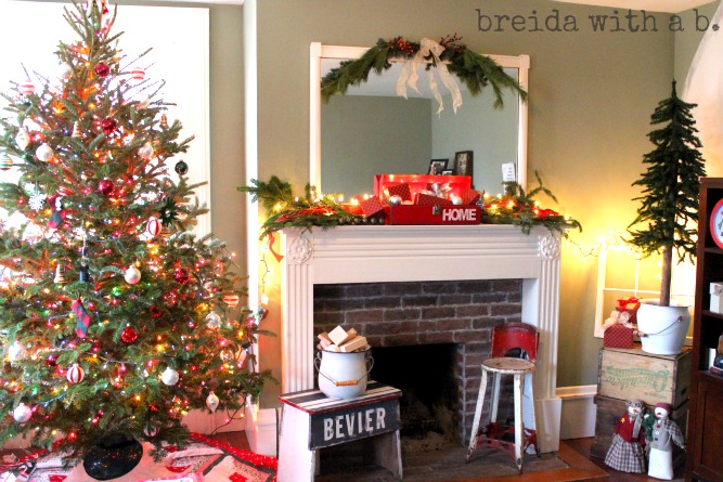 my living room mantel christmas 2012, seasonal holiday d cor