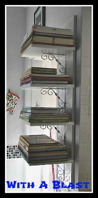 estante de livros de receitas, Como os livros s o feitos em tamanhos diferentes os suportes que escolhi s o bonitos e os livros se encaixam muito bem