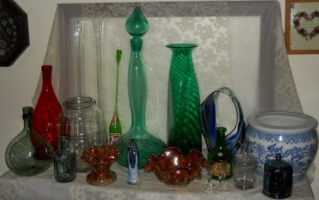 helping to estimate value of some of my glass ware, home decor