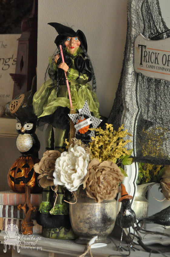 halloween mantel 2013, crafts, halloween decorations, seasonal holiday decor