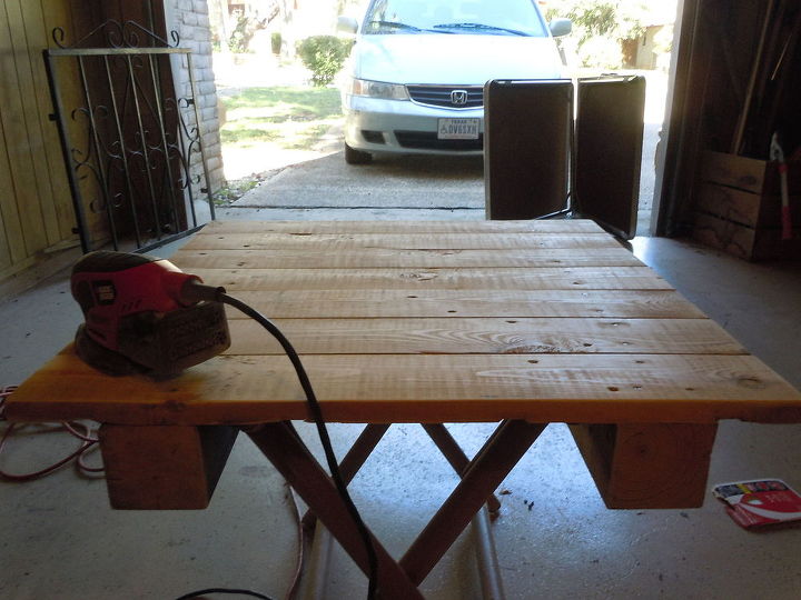 another pallet table i know another one, outdoor furniture, painted furniture, pallet, repurposing upcycling, rustic furniture