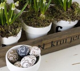 i am a member of crate collectors anonymous, home decor, repurposing upcycling, White pots in a crate A super easy Easter decoration