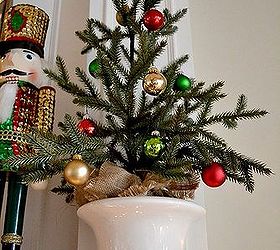 our 2013 christmas mantel, christmas decorations, seasonal holiday decor, wreaths