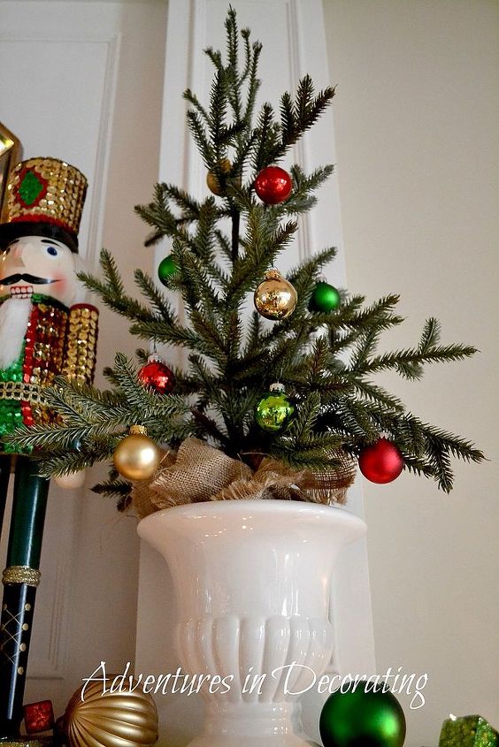 our 2013 christmas mantel, christmas decorations, seasonal holiday decor, wreaths