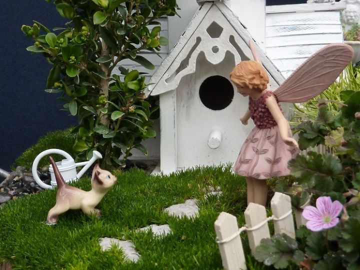 more fabulous fairy gardens, crafts, gardening, White picket fence and a cat the perfect garden
