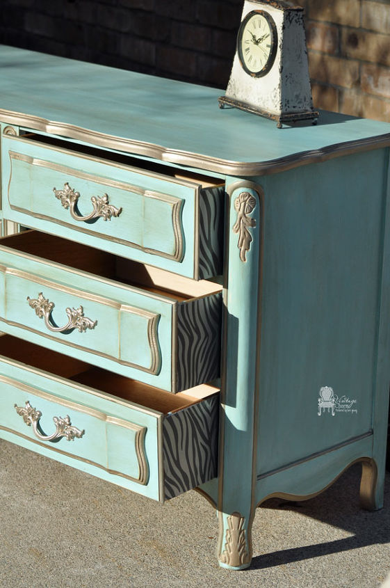 dixie french provincial dresser makeover, painted furniture