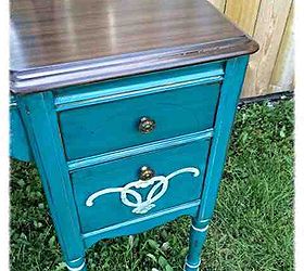 lovely painted vanity, chalk paint, painted furniture