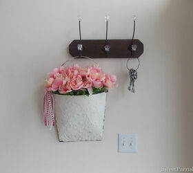 valentine day vignettes, seasonal holiday d cor, valentines day ideas, wreaths, This is next to my front door