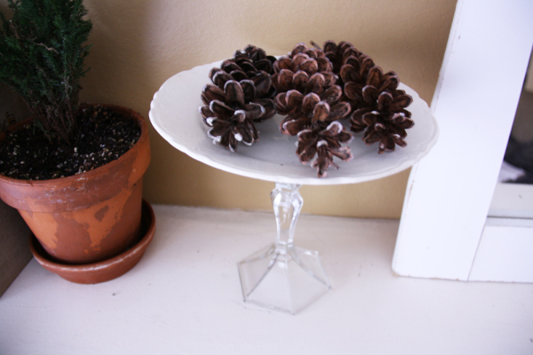 nature inspired mantle display, fireplaces mantels, home decor, Pinecones look fancy displayed on a cake stand
