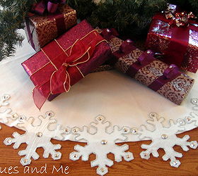 snowflake tree skirt diy, crafts, seasonal holiday decor, Complete your holiday d cor with this festive snowflake tree skirt