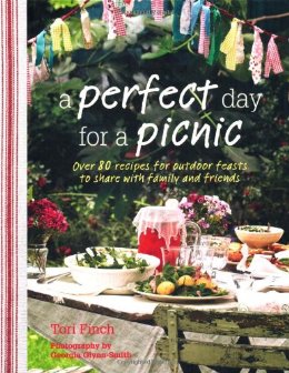 picnics, outdoor living