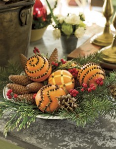 making pomanders, home maintenance repairs, seasonal holiday decor, You can cover most citrus with cloves in any pattern you like