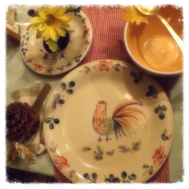 a fall table setting full of whimsy, home decor, Deep Caramel colored bowls hold a leaf and spoon