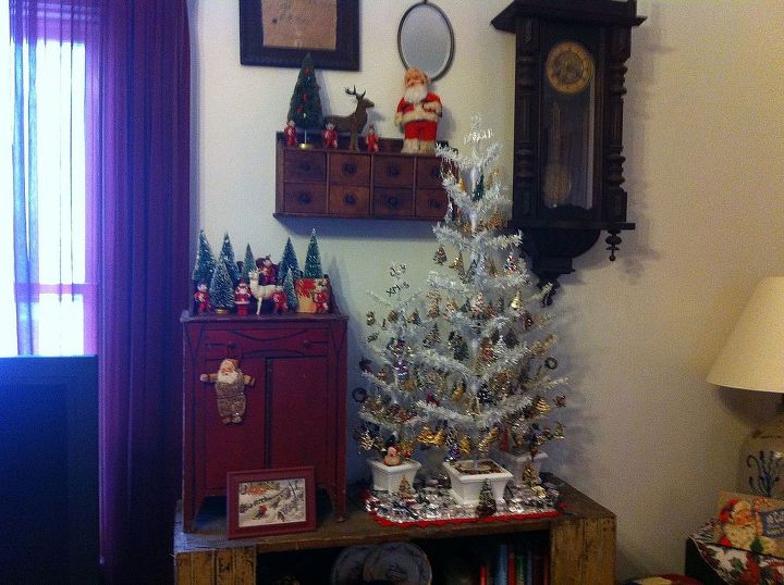 have a very vintage christmas, seasonal holiday d cor, My jewelry trees next to an adorable child s buffet