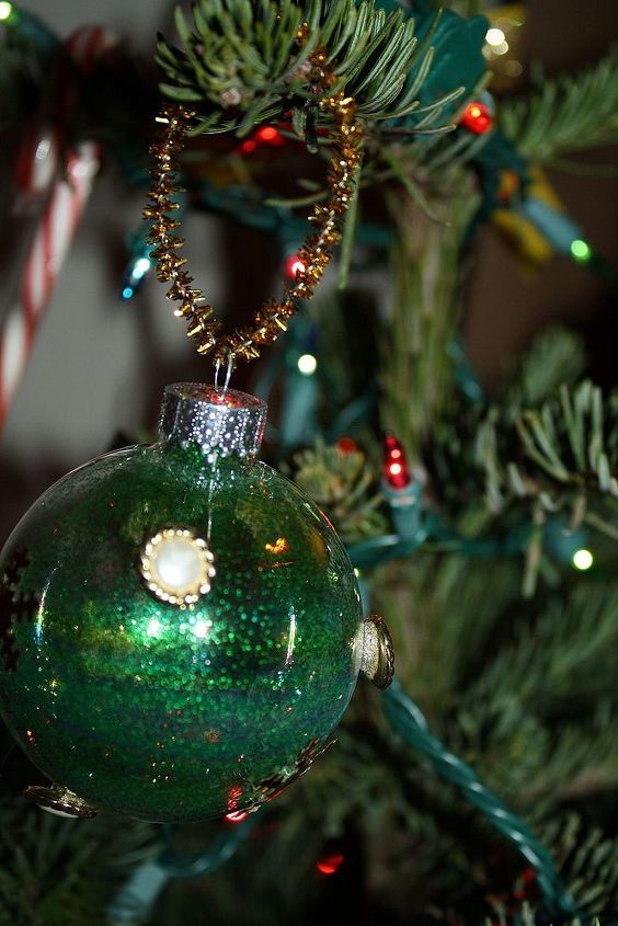 falalalala in love with glitter, christmas decorations, crafts, seasonal holiday decor, I added some glitter into the glass ornament and stirred it around to get the green glitter affect and glued on some buttons