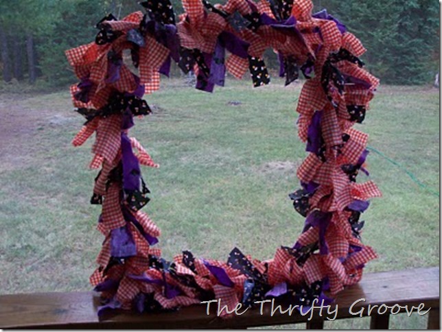 make a halloween fabric wreath, crafts, halloween decorations, repurposing upcycling, seasonal holiday decor, wreaths, Once the frame is complete