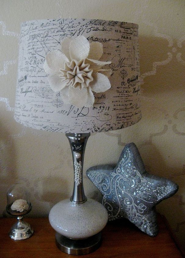 magnetic flowers on lampshades, crafts