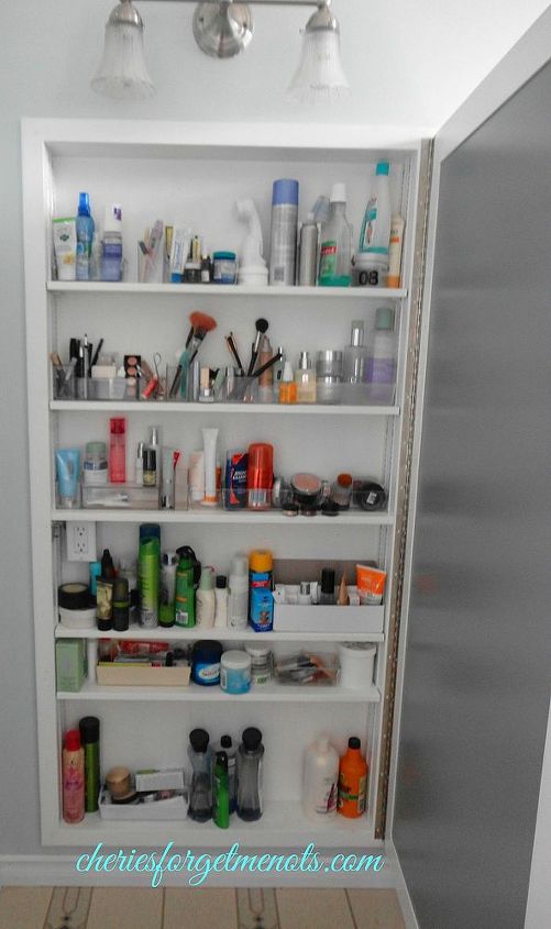 this is my dream medicine cabinet in my master bathroom, bathroom ideas, cleaning tips, home decor, kitchen cabinets, A quick view inside my medicine cabinet