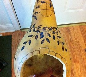 gourd toad house, crafts, Leaved added to the vine Shading tip on craft style wood burner