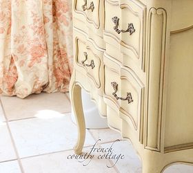 chest of drawers in the bathroom, bathroom ideas, home decor, painted furniture